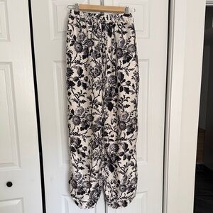 Anthropologie Maeve Floral Black and White Women's Pants